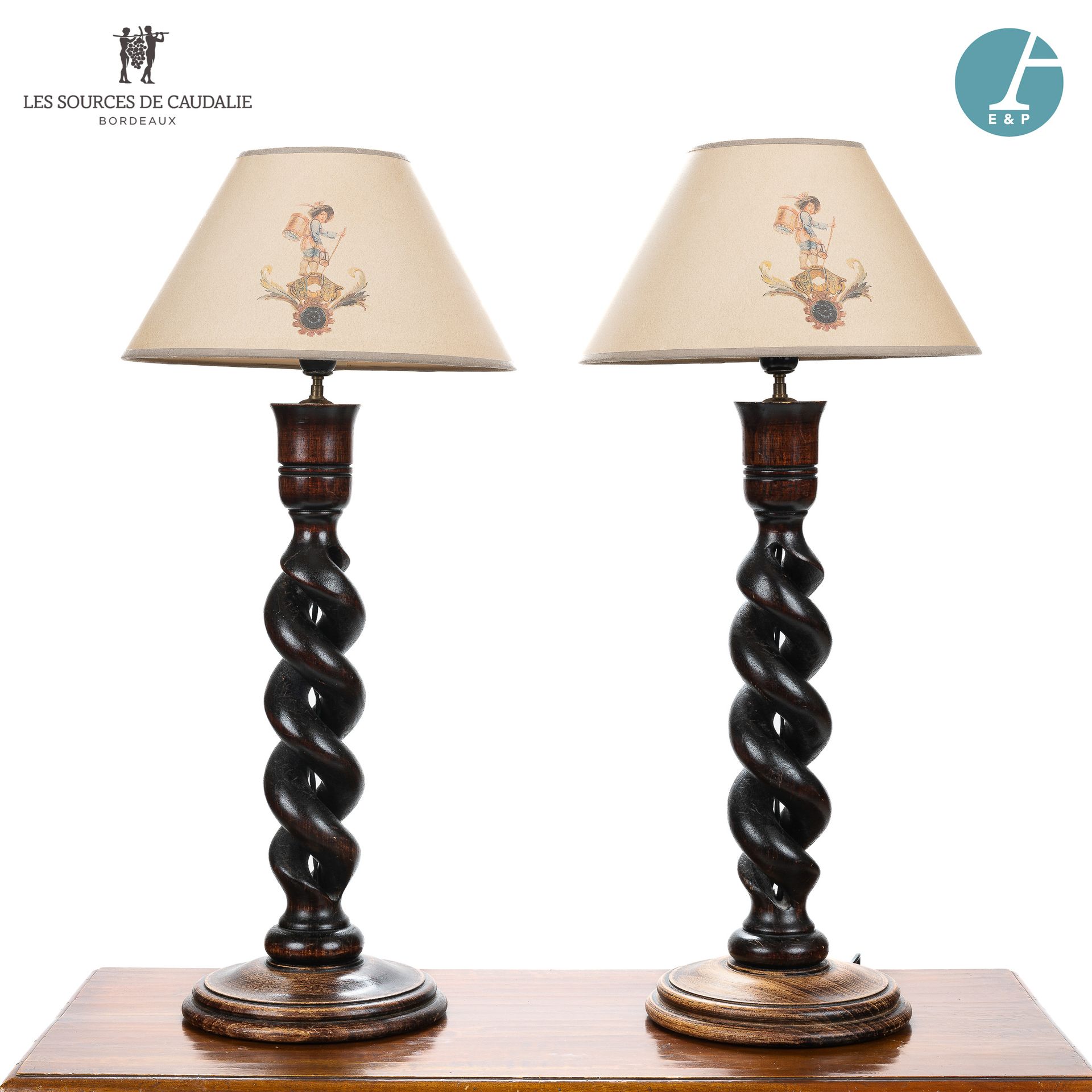Null From the room n°17 "Les Epices

Pair of mahogany stained wood lamps, double&hellip;