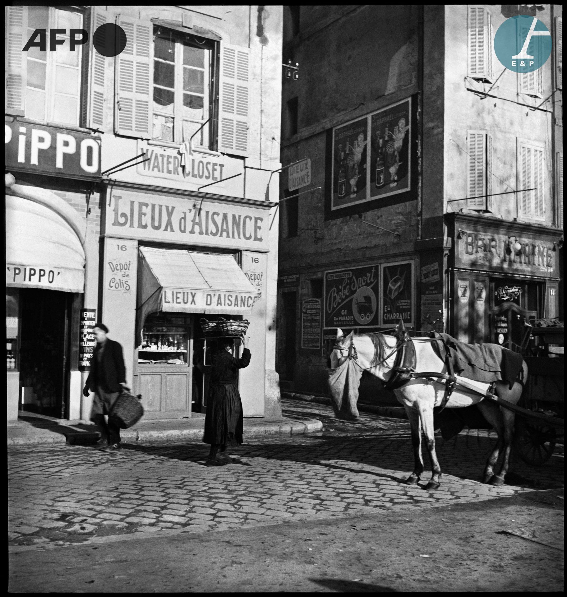 Null 
AFP




Old Port. Marseille, 1930s. 


Old Port. Marseille, 1930's. 




S&hellip;