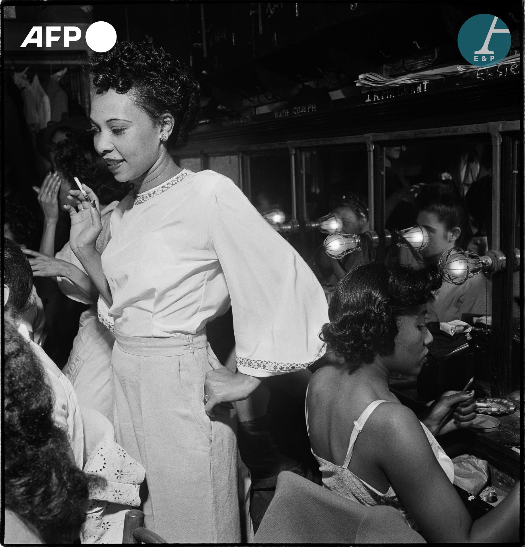 Null 
AFP - Eric SCHWAB


Tänzerinnen in einem Kabarett. New York City, 1946.
Ca&hellip;