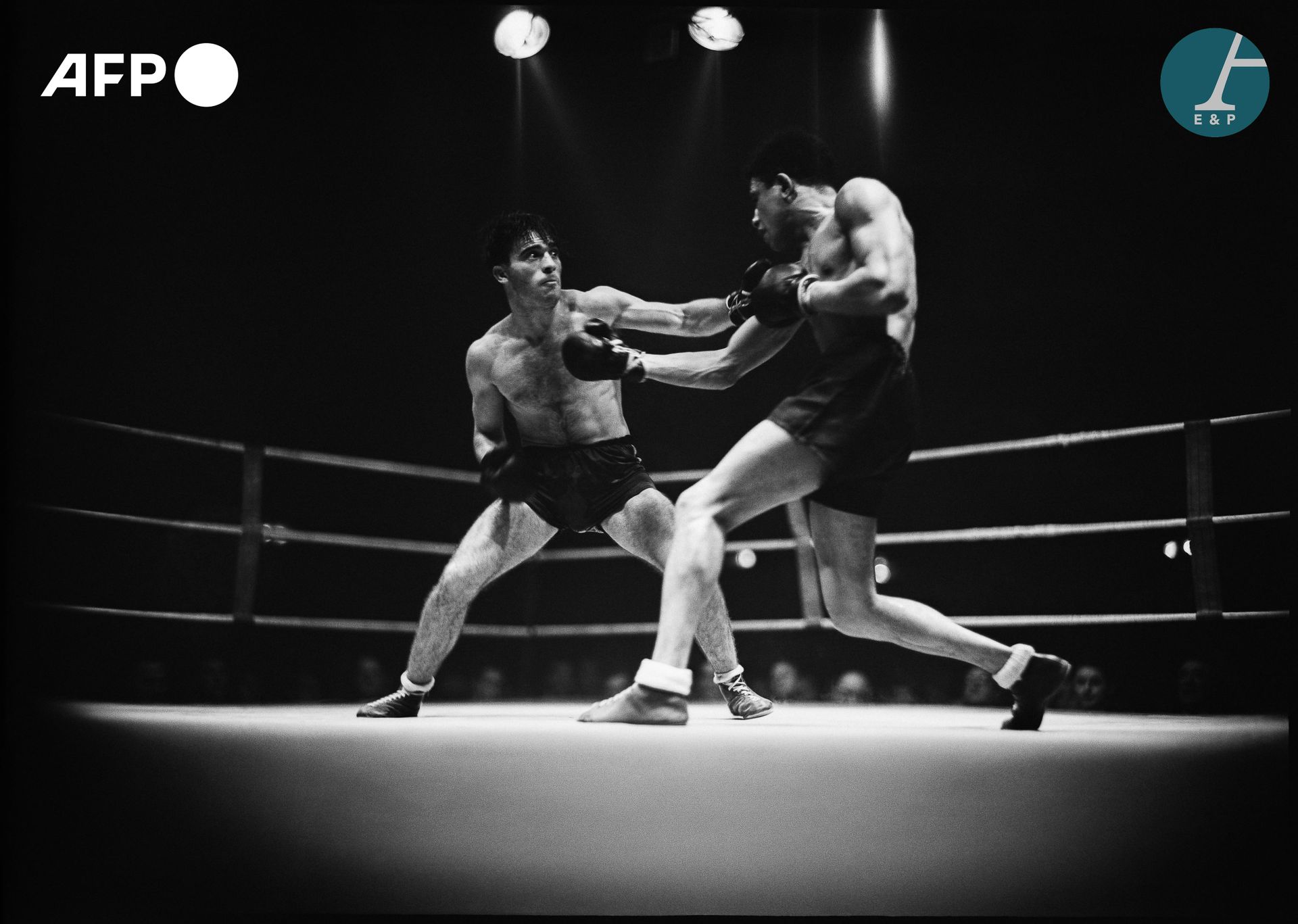 Null 
AFP





Los boxeadores Marcel Cerdan y Al Baker durante un combate en sep&hellip;