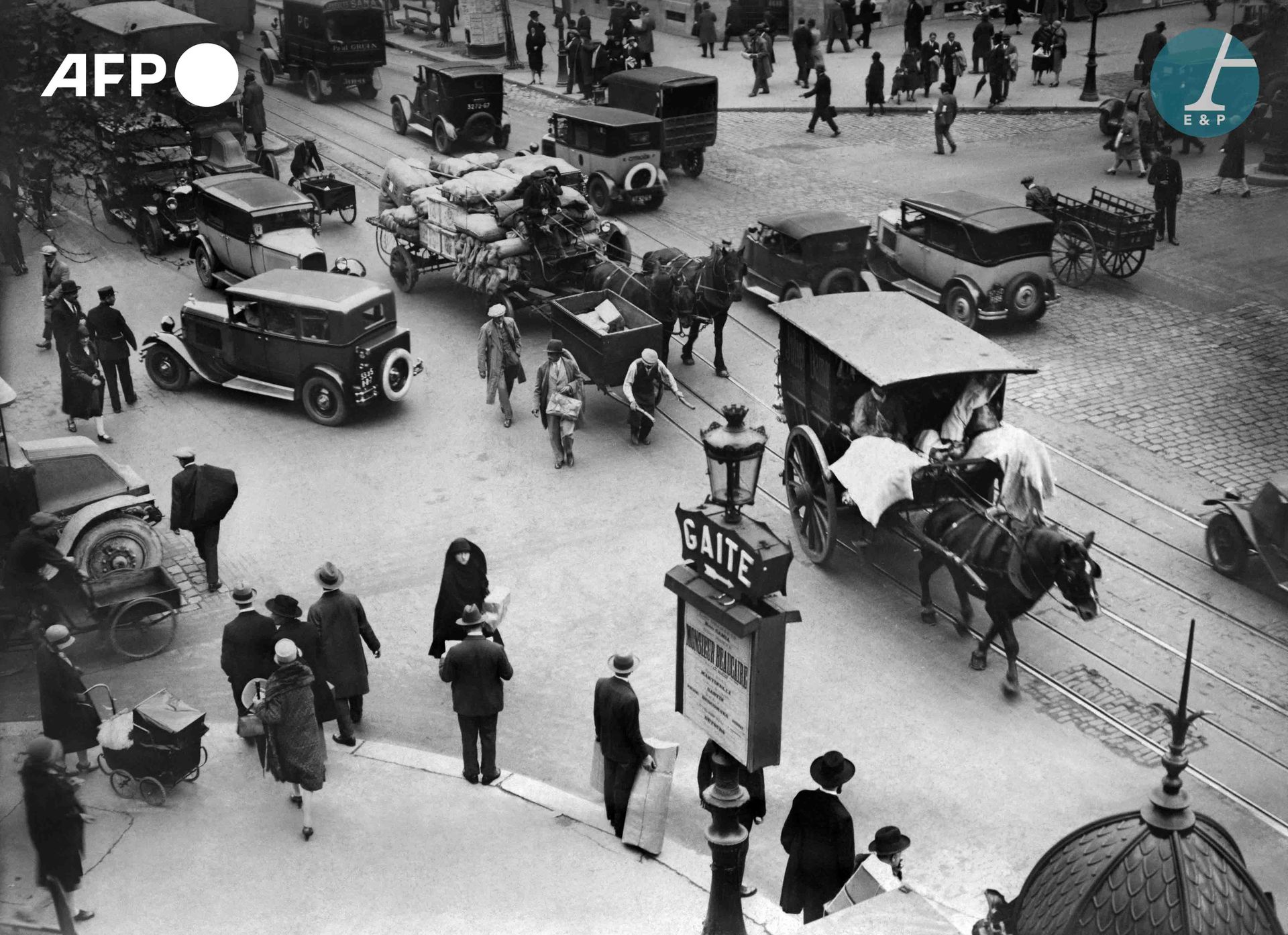 Null 
AFP




Gaîté街（蒙帕纳斯）。巴黎，1930年代。 




Gaîté街（蒙帕纳斯）的旧车。巴黎，1930年代。 




巴里塔纸上&hellip;