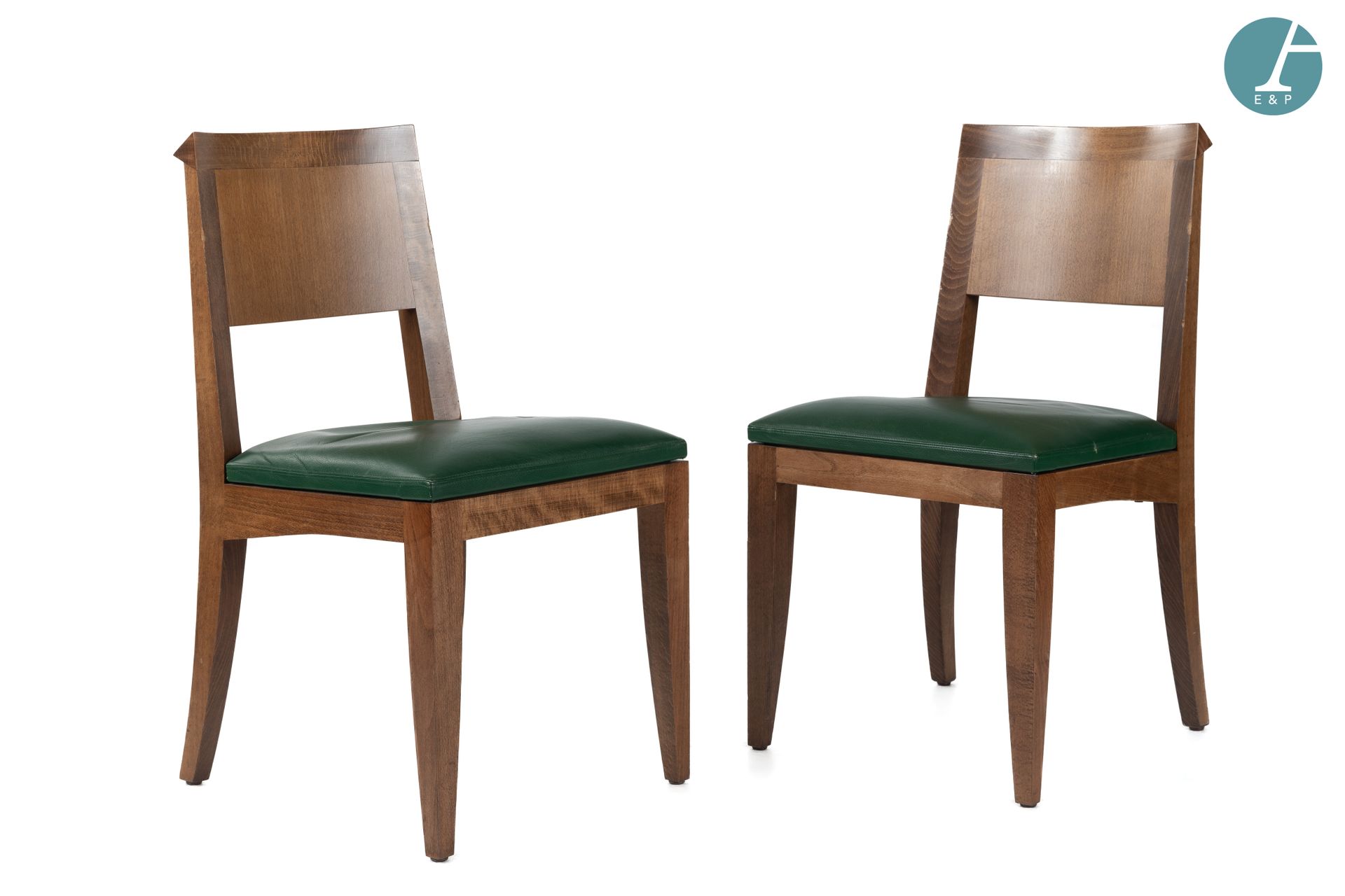 Null Christian LIAIGRE (1943- 2020)
Paire de chaises
En bois teinté, tapissées d&hellip;