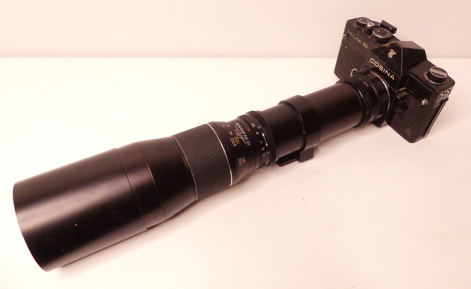 Null 科西纳，Hi-lite DL相机，Pentor长焦镜头，400mm焦距（L40）。