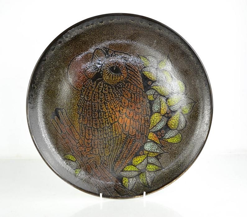 Null Chargeur en poterie de Poole représentant un hibou.