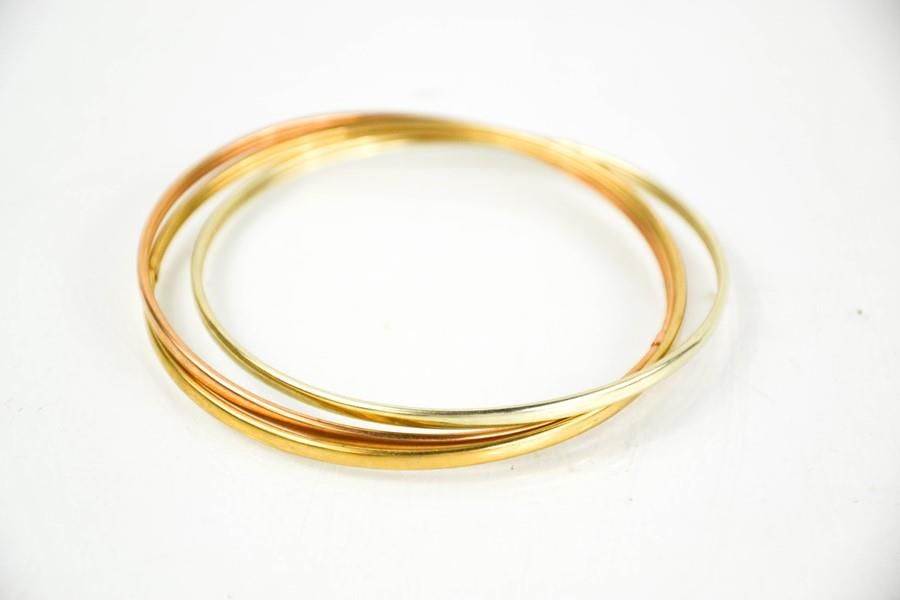 Null Bracelet en or rose, jaune et blanc (testé comme étant du 9ct), 10g.