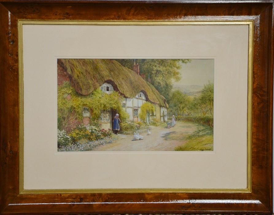 Null 阿瑟-克劳德-斯特拉坎（1865-1938）。风景画中的茅草屋，前面有人物和鹅，已签名，45×26厘米。