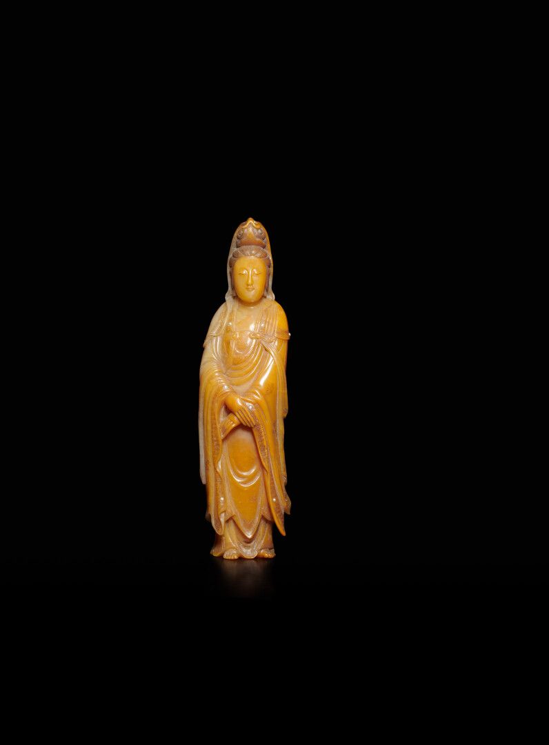 Null CHINE - Début XXe siècle

Statuette de Guanyin en stéatite figurée debout, &hellip;