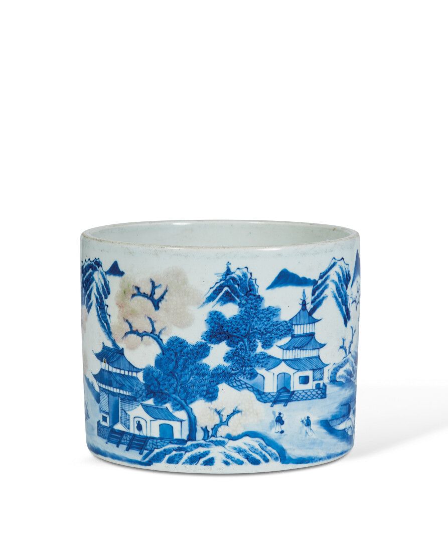 Null CHINE - XXe siècle

Porte-pinceaux "bitong" en porcelaine décorée en bleu e&hellip;