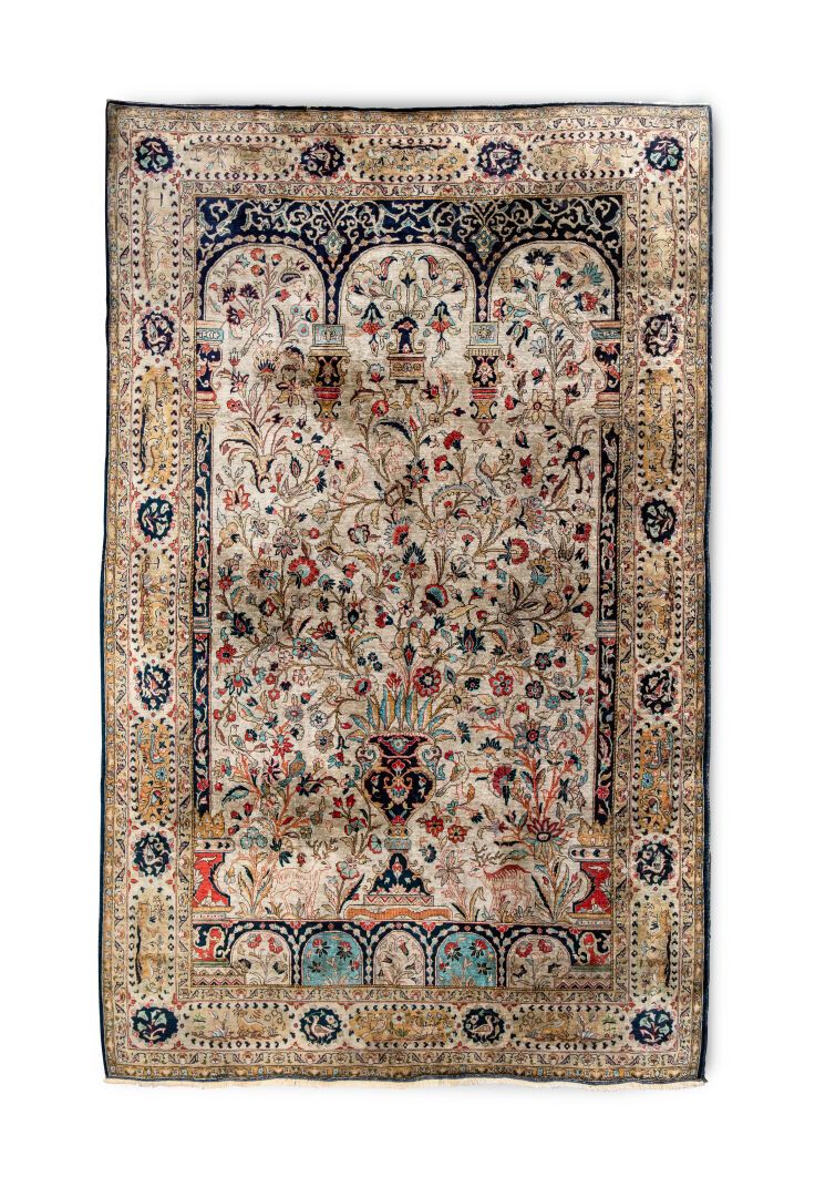 Null Knotted silk carpet decorated with a tree of life and birds

early 20th cen&hellip;