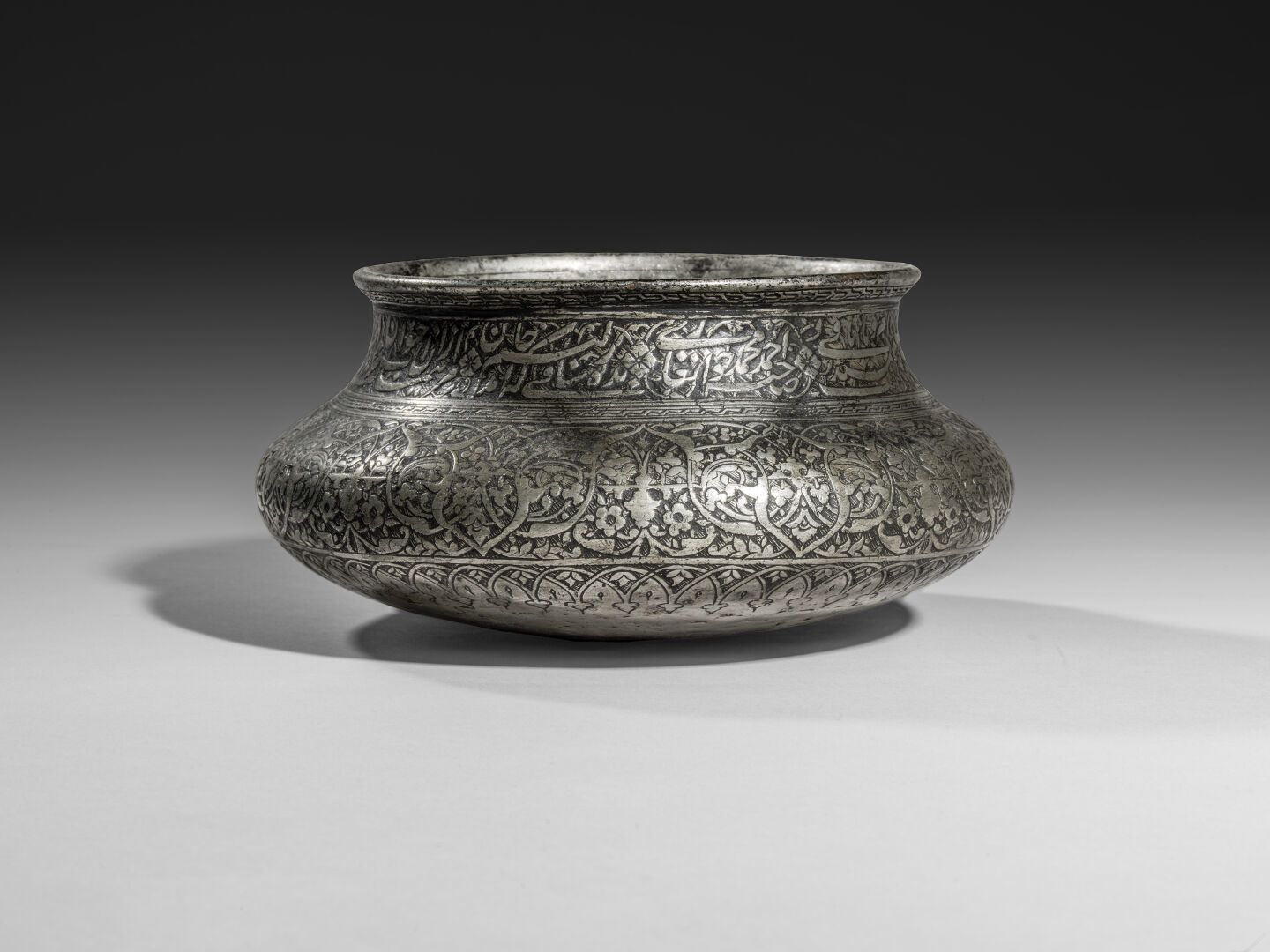 Null Bidri spittoon inlaid with silver and decorated with kufic characters

Iran&hellip;