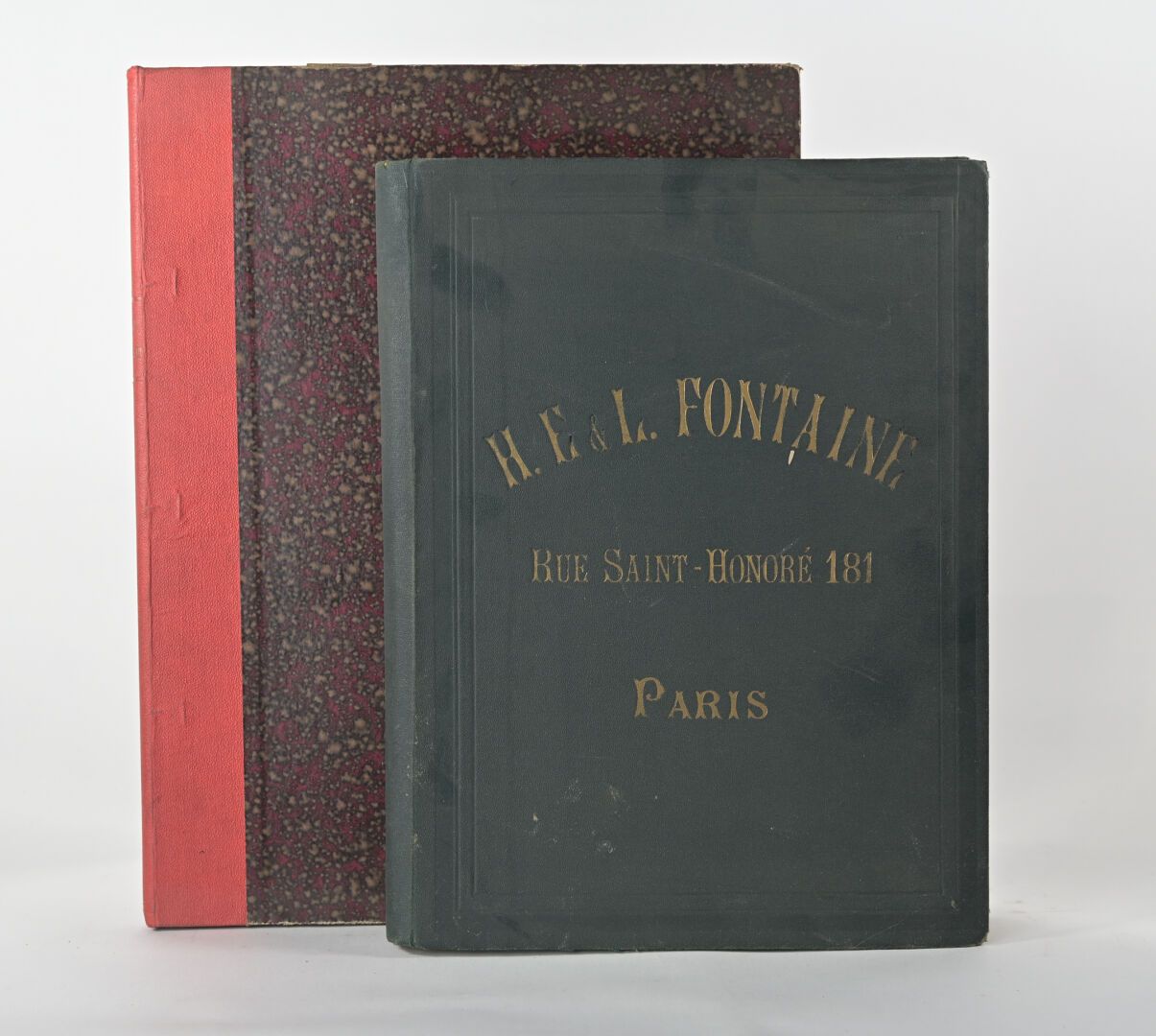 Null [Lotto di 2 volumi:
- H.L.E. Fontaine, rue Saint-Honoré a Parigi. In-4 rile&hellip;
