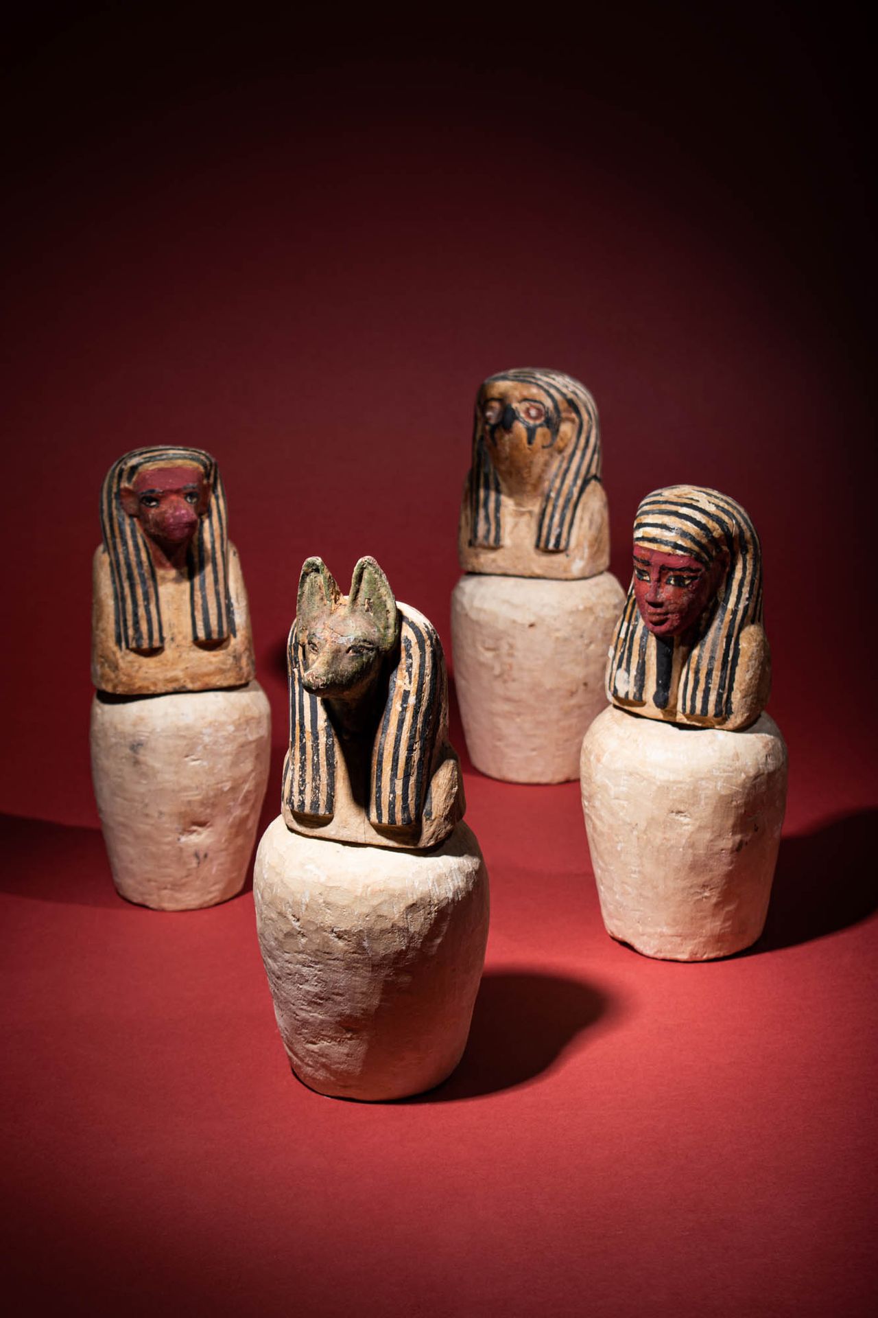 RARE EGYPTIAN STONE AND WOOD PSEUDO-CANOPIC JARS Periodo tolemaico, XXI dinastia&hellip;