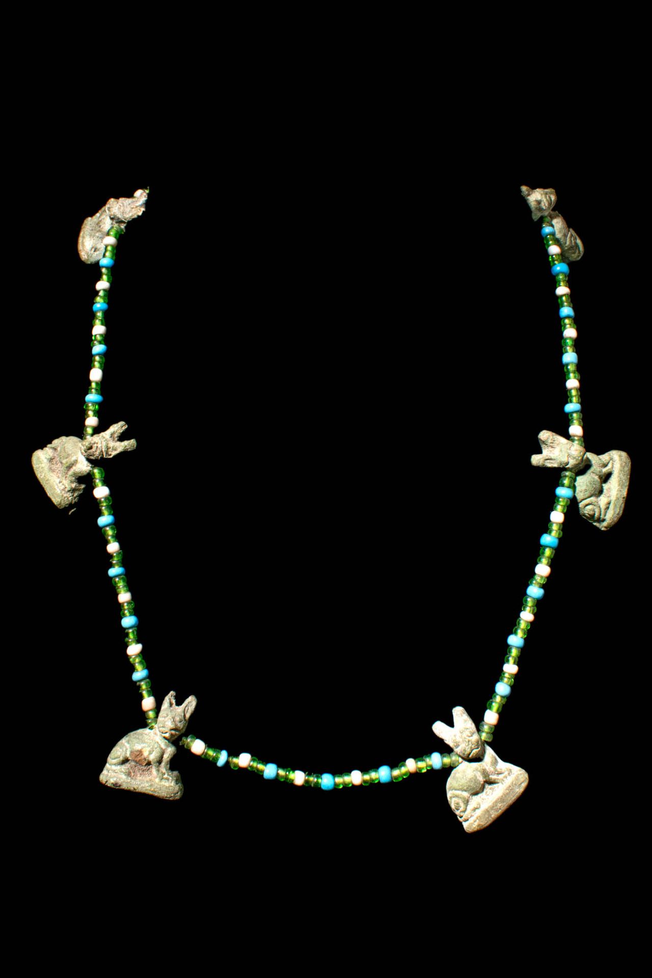 ROMANO-EGYPTIAN NECKLACE WITH CAT AMULETS Ptolemaic to Roman Period, Ca. 100 BC &hellip;