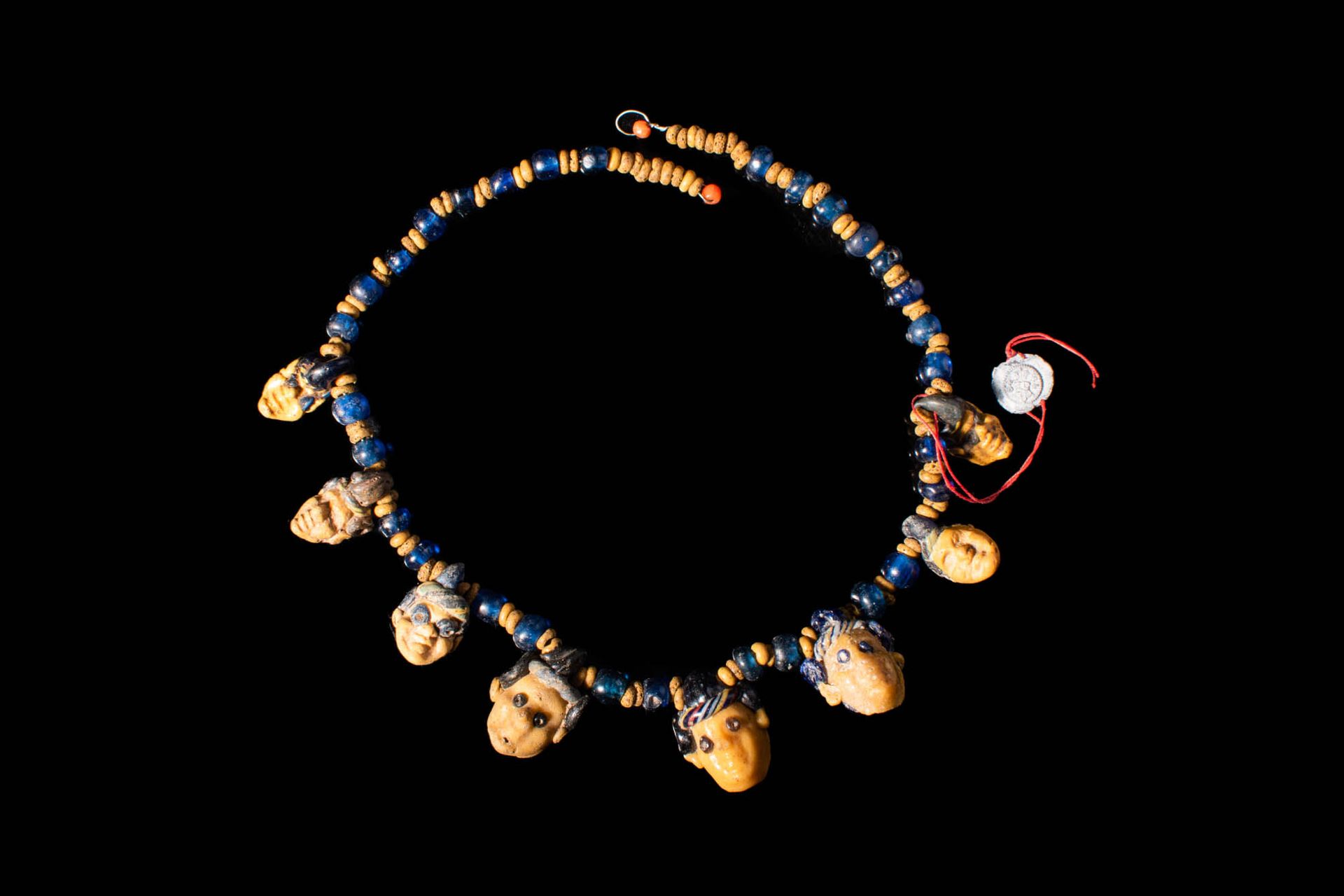 PHOENICIAN GLASS BEADED NECKLACE Ca. 500 - 300 A.C.
Sorprendente collar fenicio &hellip;