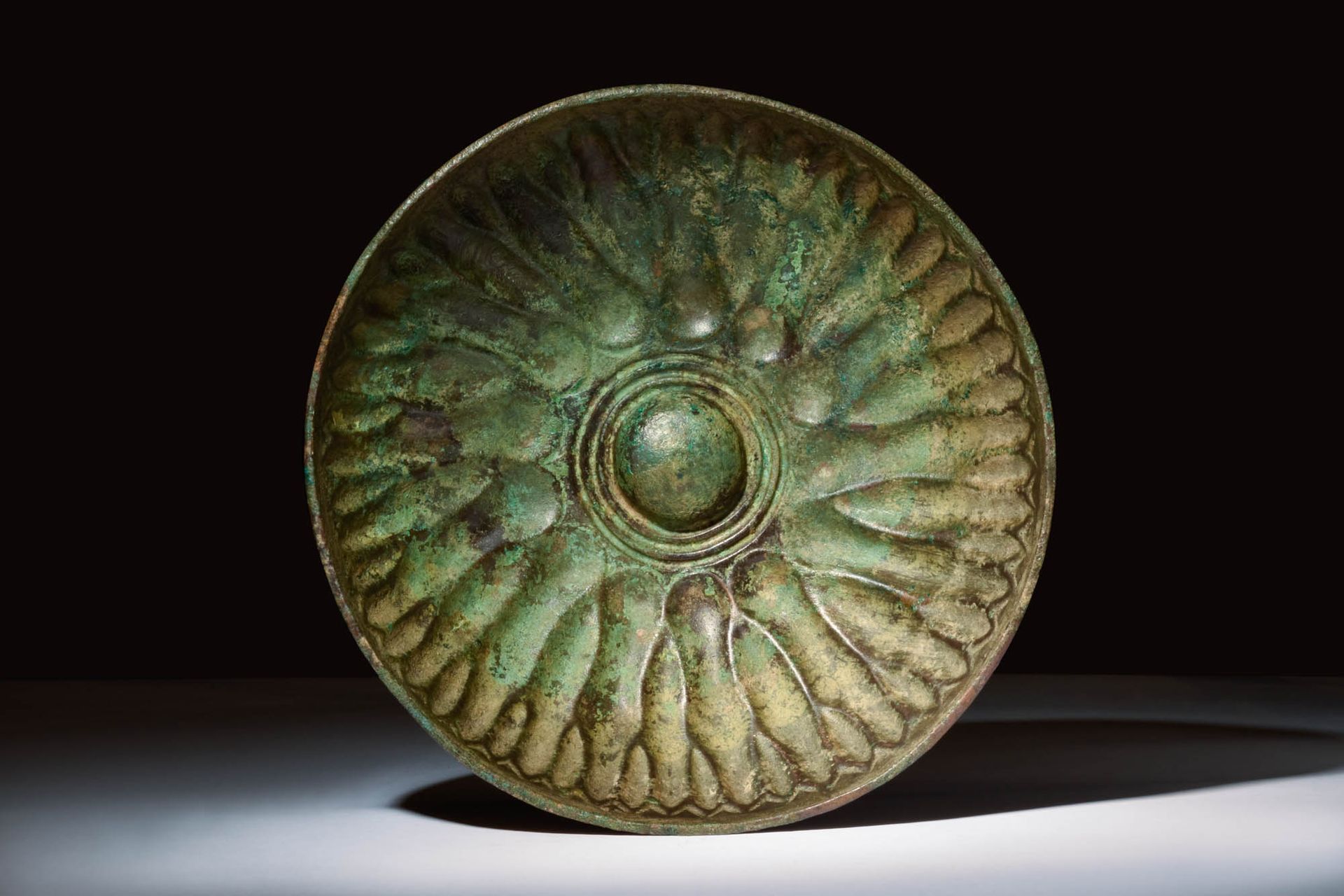 ACHAEMENID BRONZE DECORATED PHIALE Ca. 600 - 400 BC.
An ancient bronze phiale wi&hellip;