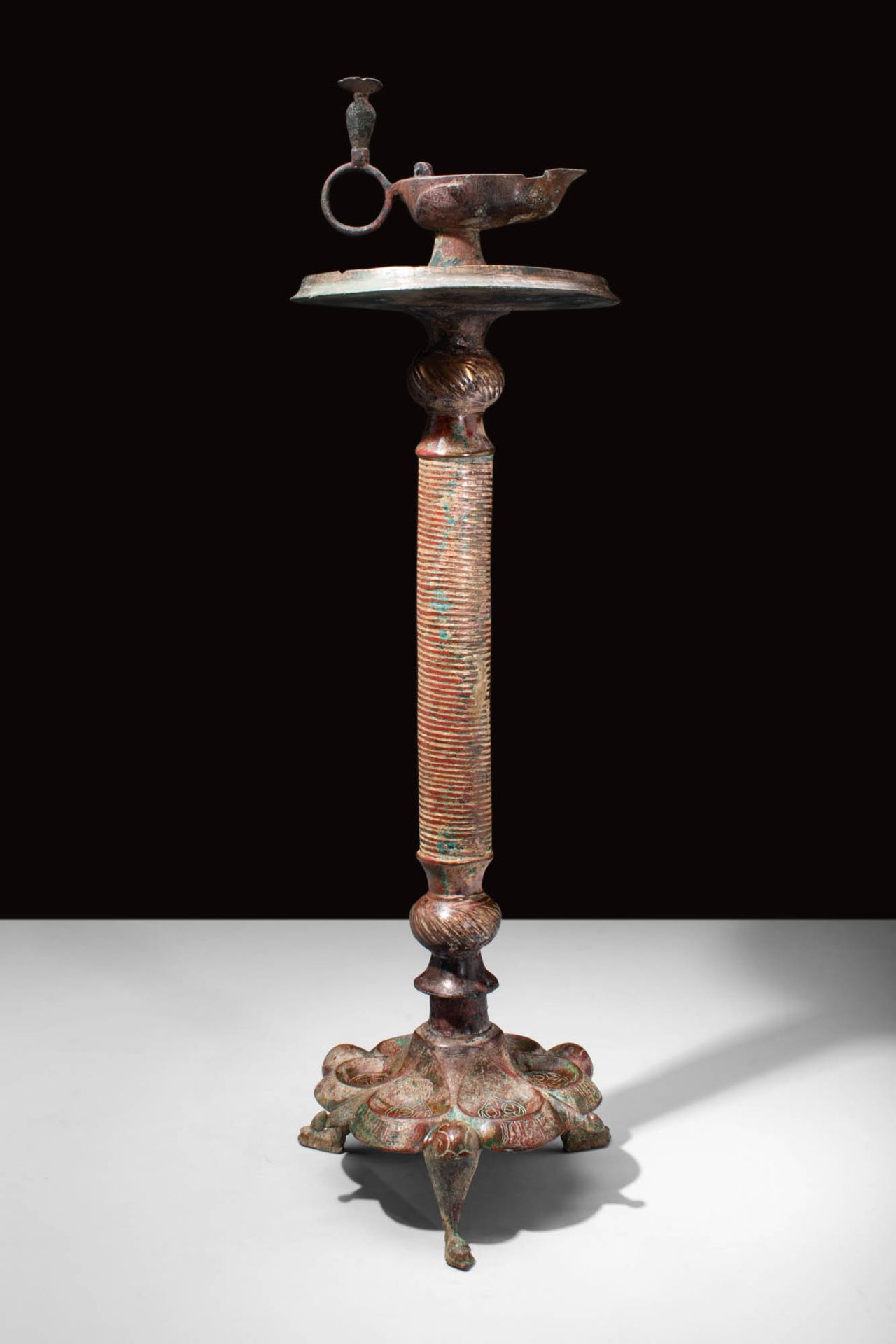 RARE SELJUK BRONZE LAMPSTAND Ca. AD 900 - 1200.
An Islamic Seljuk bronze lampsta&hellip;