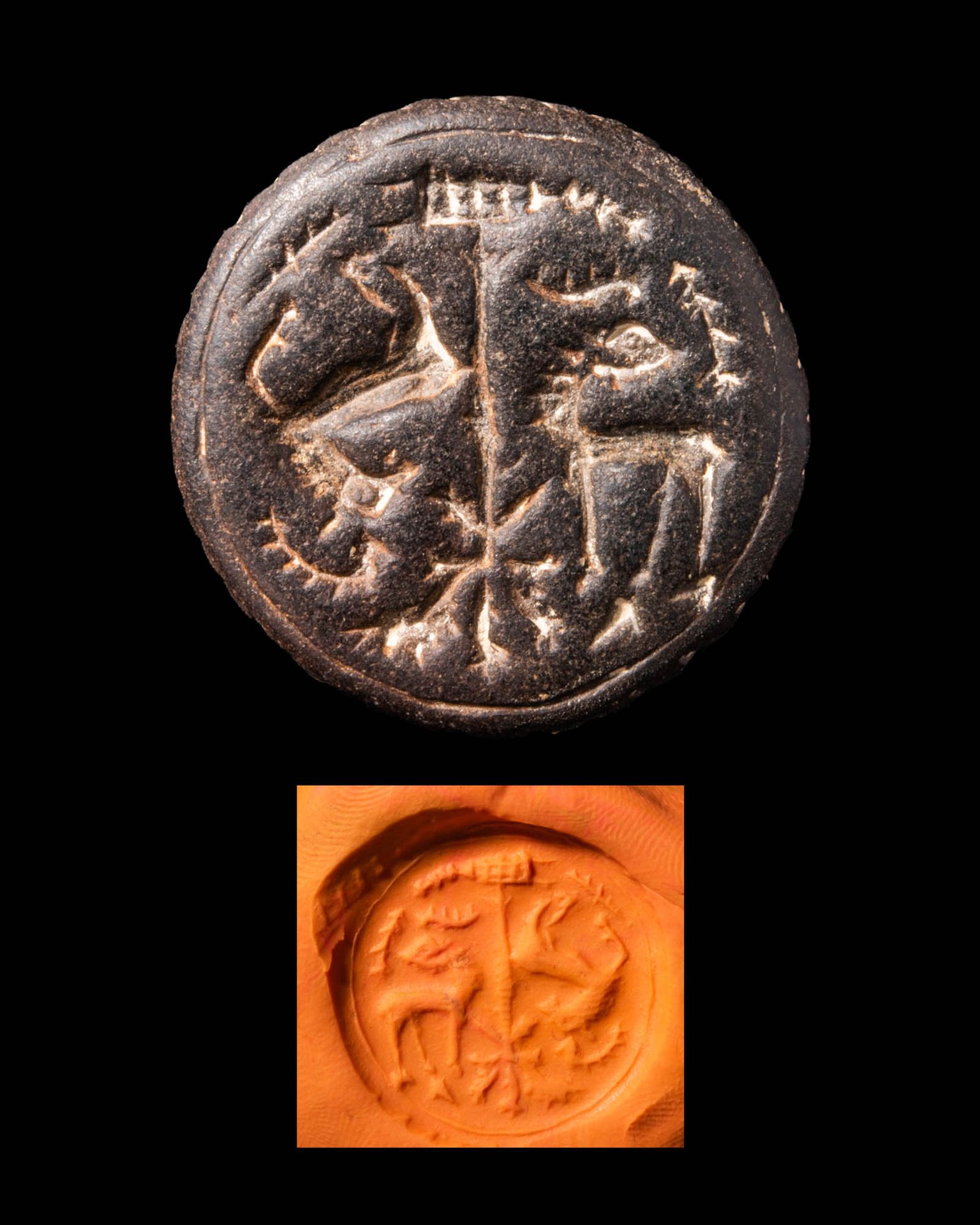 BACTRIAN STAMP SEAL Ca. 2300 - 1800 BC.
A round Bactrian stamp seal depicting tw&hellip;