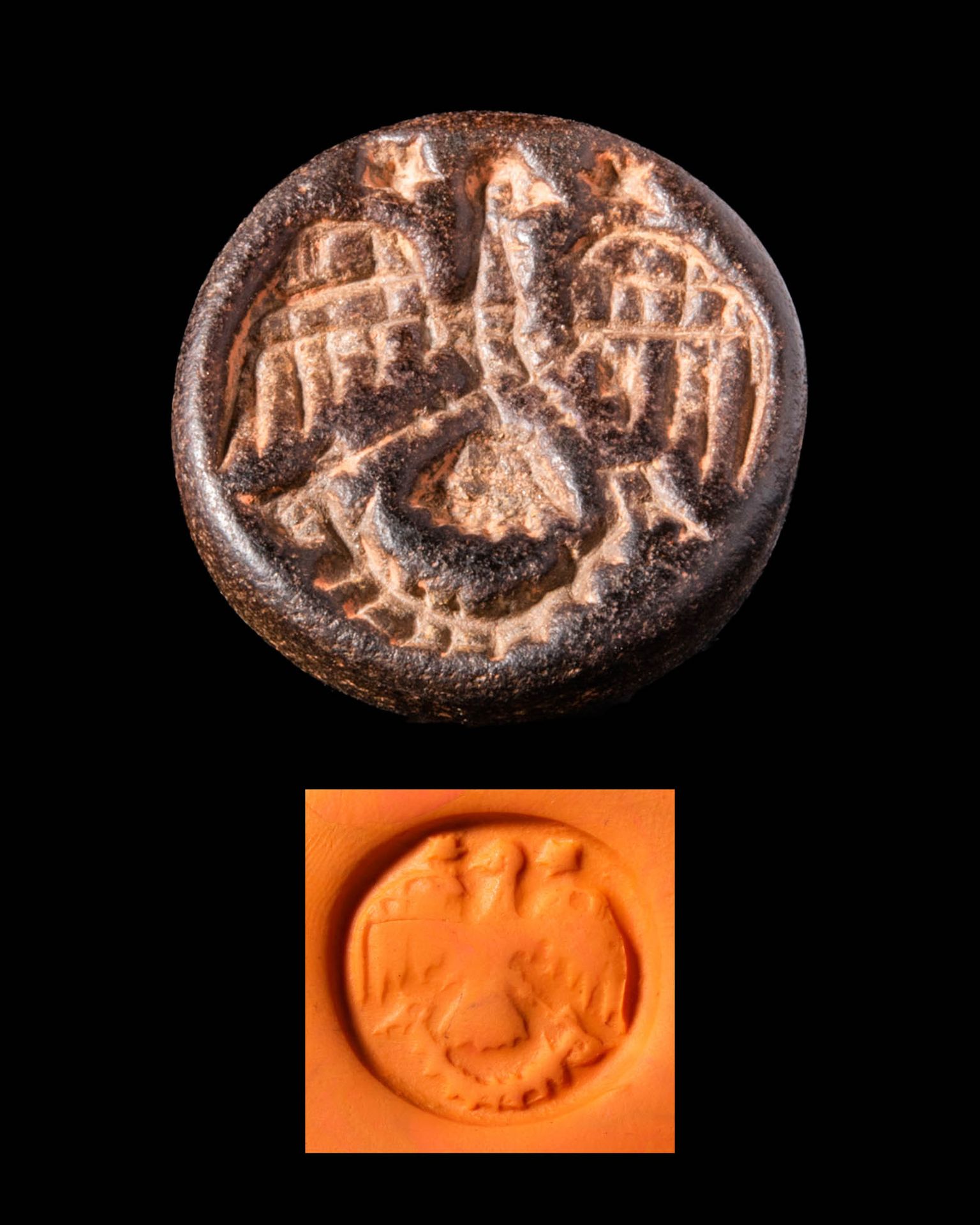 BACTRIAN STAMP SEAL WITH A EAGLE Ca. 2300 - 1800 BC.
A round Bactrian stamp seal&hellip;