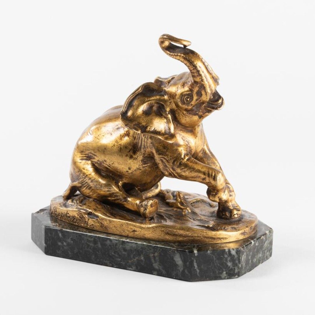 Eléphanteau naissant Charlotte Bertrand (XIX-XX). Eléphanteau naissant, bronze d&hellip;