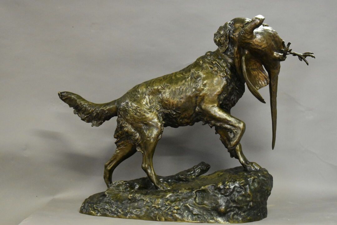 Émile Désiré LIENARD 埃米尔-德西雷-利纳。史宾格犬和野鸡。青铜，带绿色铜锈。签名。尺寸：56 x 72 cm