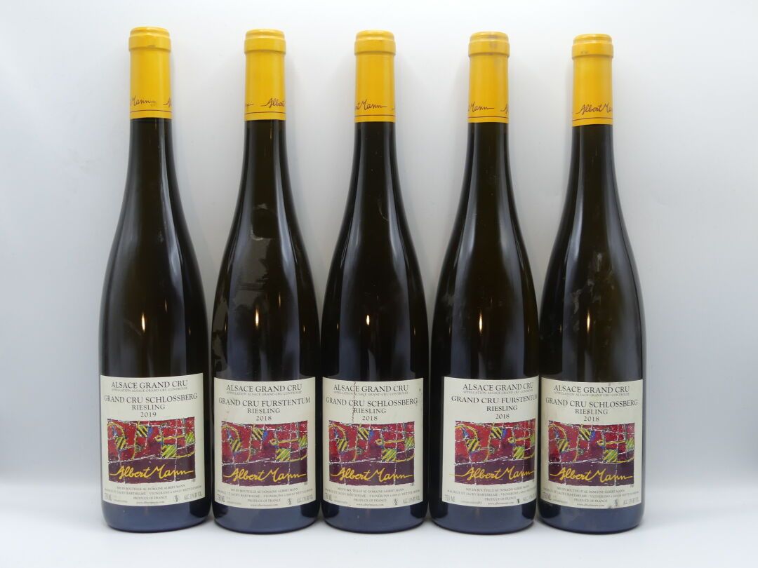 Null Réunion de 7 bouteilles d'Alsace,



2 bouteilles D'ALSACE GC RIESLING FURS&hellip;
