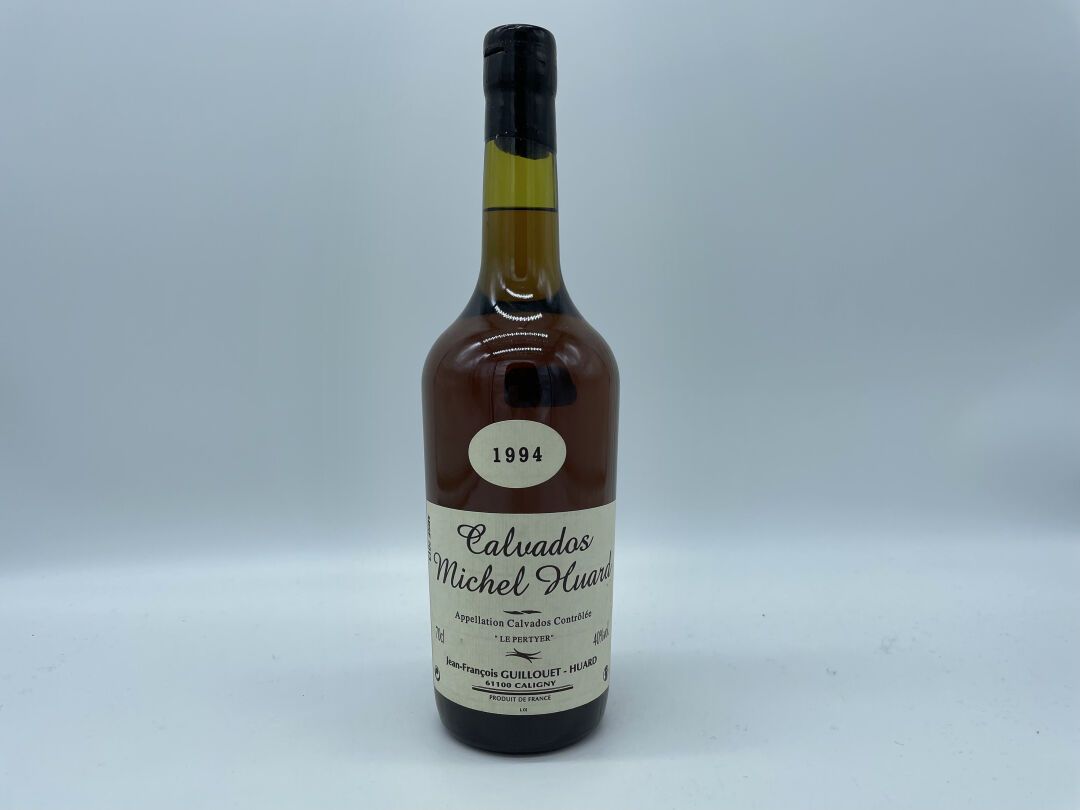 Null 1 bouteille de Calvados, Le Pertyer, 40°, 1994, Michel HUARD, 70 cl. Parfai&hellip;