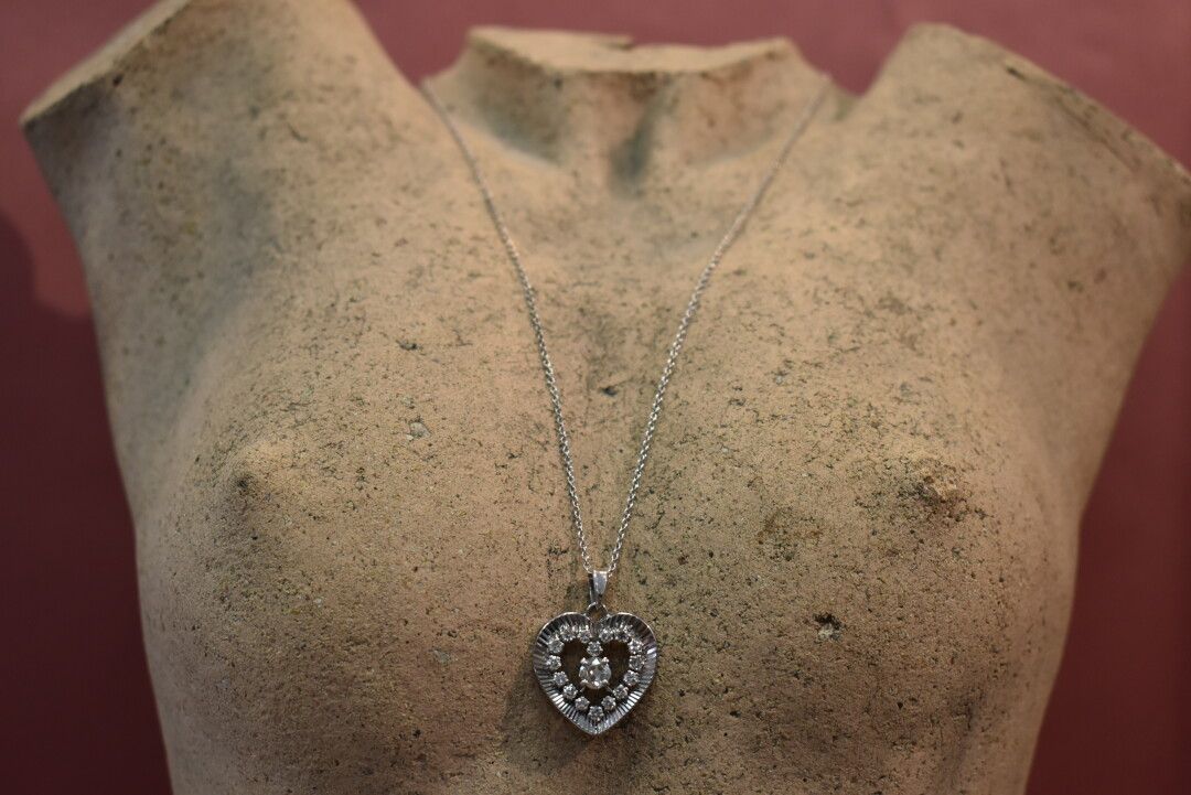 Null Necklace in white gold 750/°° jaseron mesh with heart-shaped pendant with i&hellip;