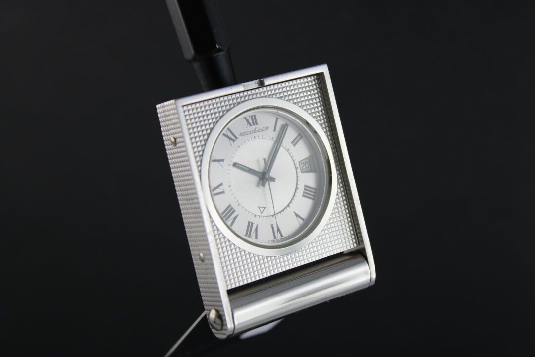 Null JAEGER-LECOULTRE Mémovox.
Steel travel alarm clock. Rectangular case with d&hellip;