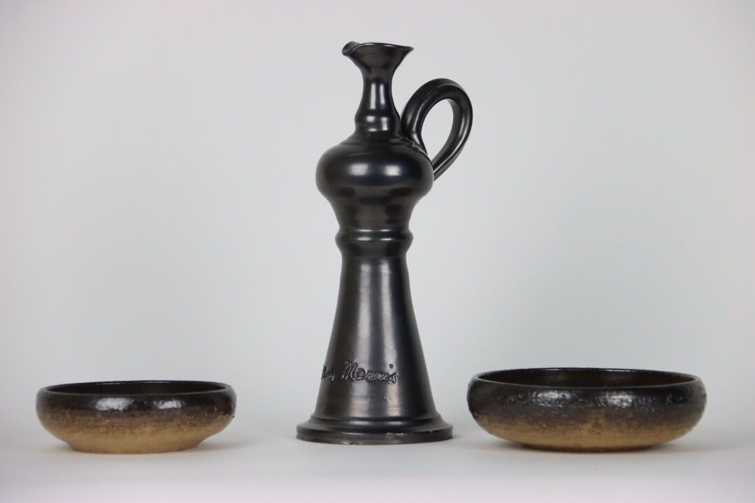 Null 让-马莱斯（1913-1998）。签名的陶瓷，包括一个陶器。尺寸：27.50厘米，两个汤盘直径：18厘米和24厘米。