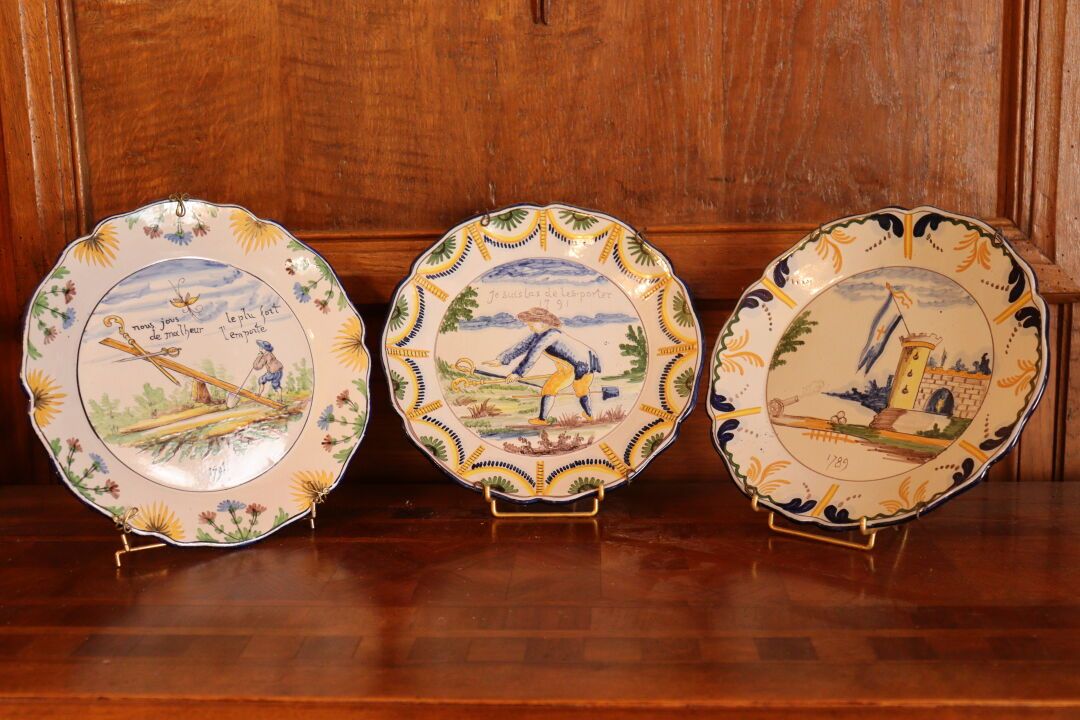 Null NEVERS COTTARD & MAREST. Suite of 3 earthenware plates with revolutionary d&hellip;