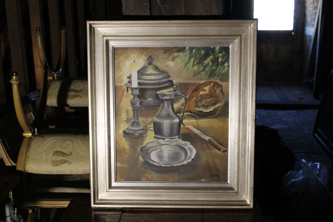 Null French school of the XXth century, Still life with pewter, oil on canvas, s&hellip;