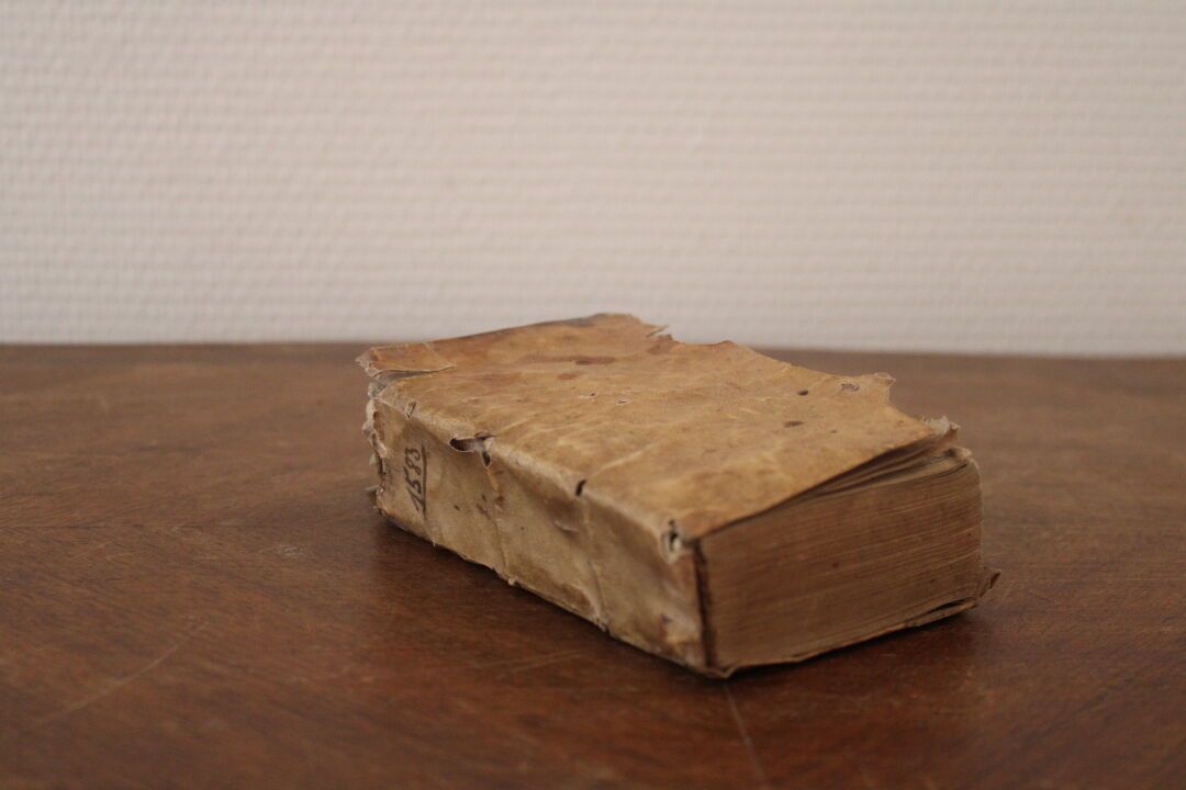 Null JUSTINIAN. Conjunto de 2 obras del siglo XVI encuadernadas en un solo volum&hellip;