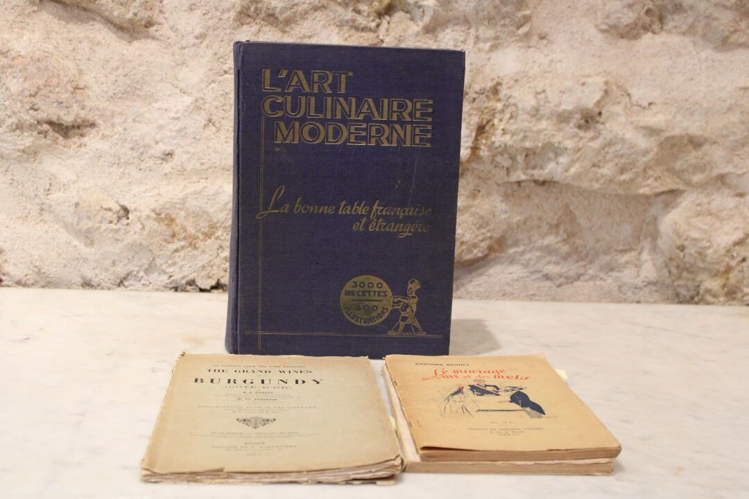 Null [GASTRONOMY and WINES] Collection of works, including:



- Raymond Brunet,&hellip;