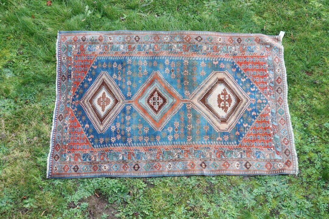 Null Tapis Grand Yalameh. Iran. Vers 1975. Velours en laine sur fondations en la&hellip;