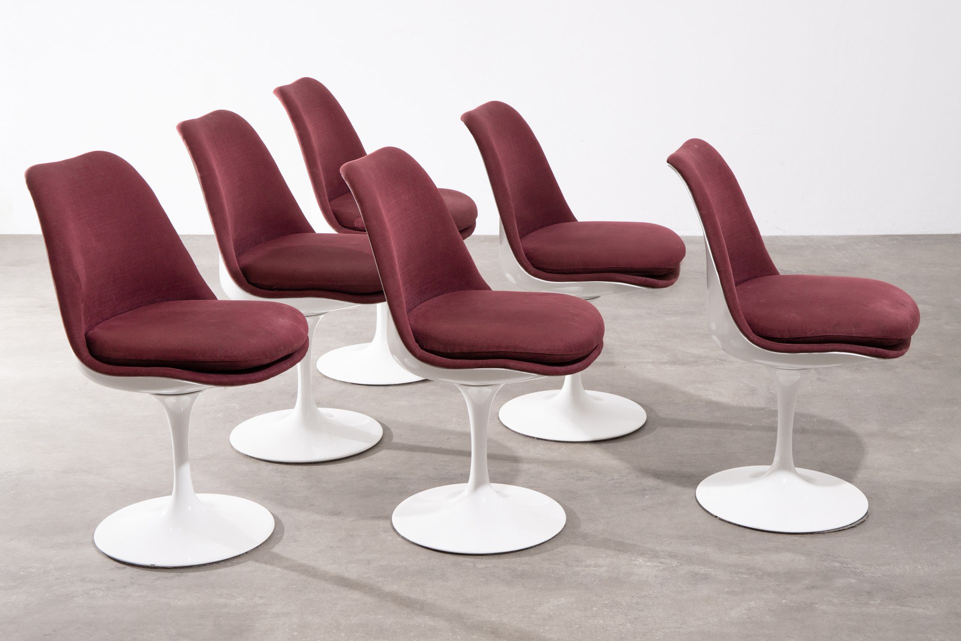 Eero Saarinen, Knoll International, 6 Chairs, model 151 Tulip Eero Saarinen, Kno&hellip;