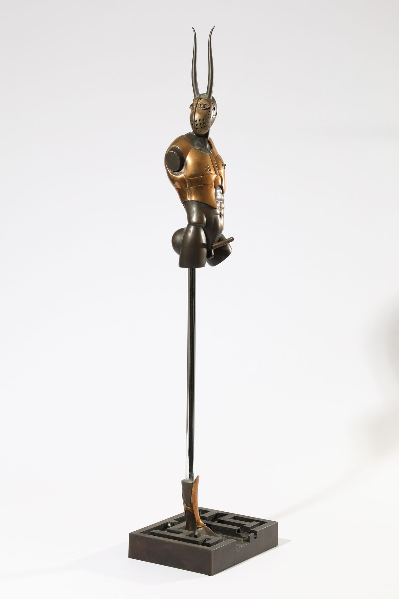 Paul Wunderlich*, Minotaurus. Bronze Paul Wunderlich*, Minotaure, bronze
Minotau&hellip;