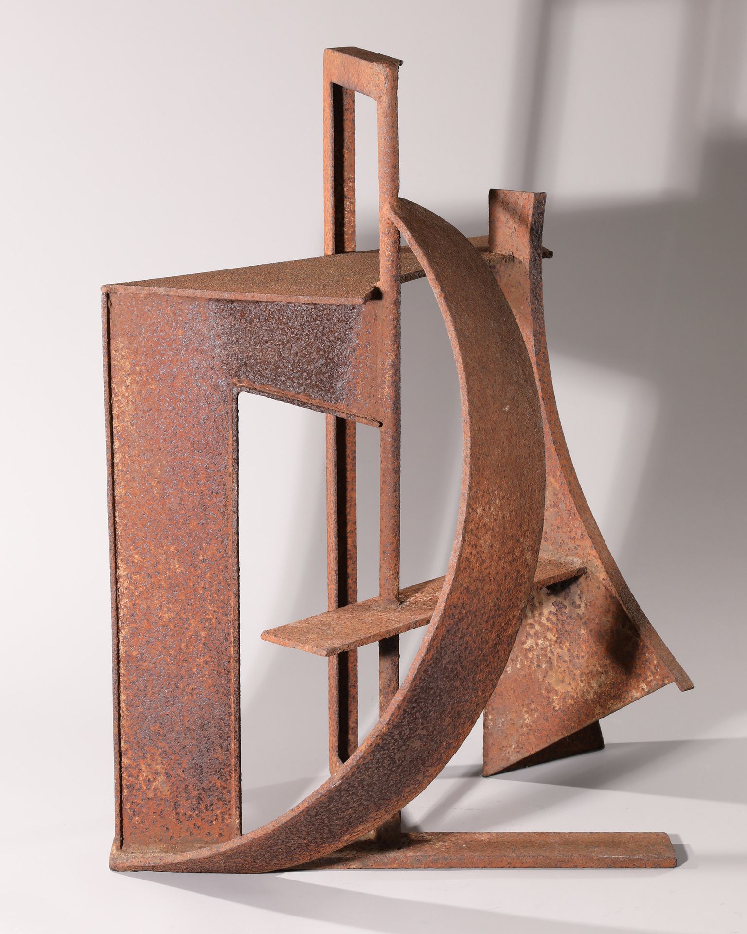 Robert Jacobsen*, Iron Sculpture, ca. 1955 Robert Jacobsen*, Escultura de hierro&hellip;