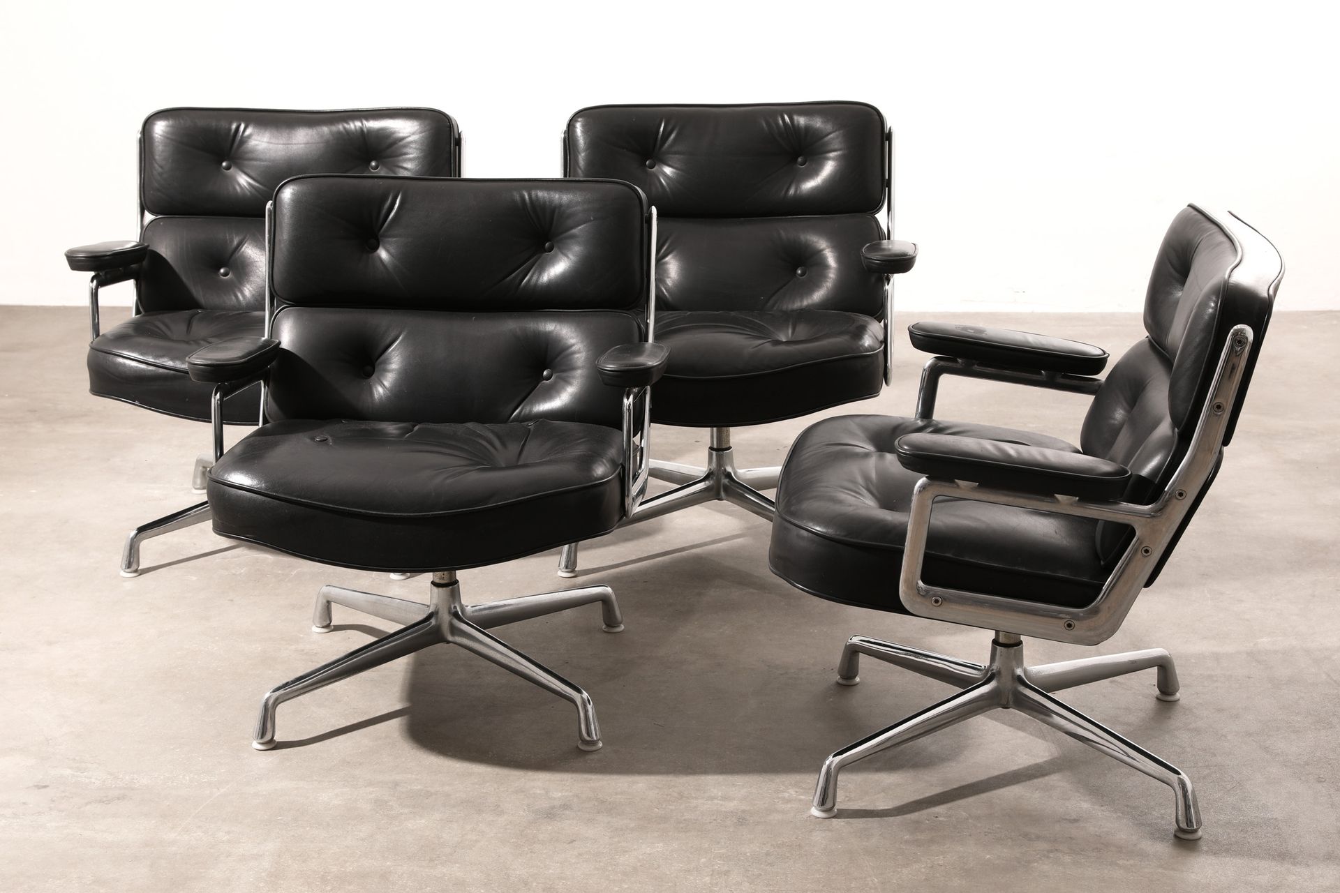Charles & Ray Eames, Vitra, 4 Chairs, model Time Life Lobby Chair Charles & Ray &hellip;
