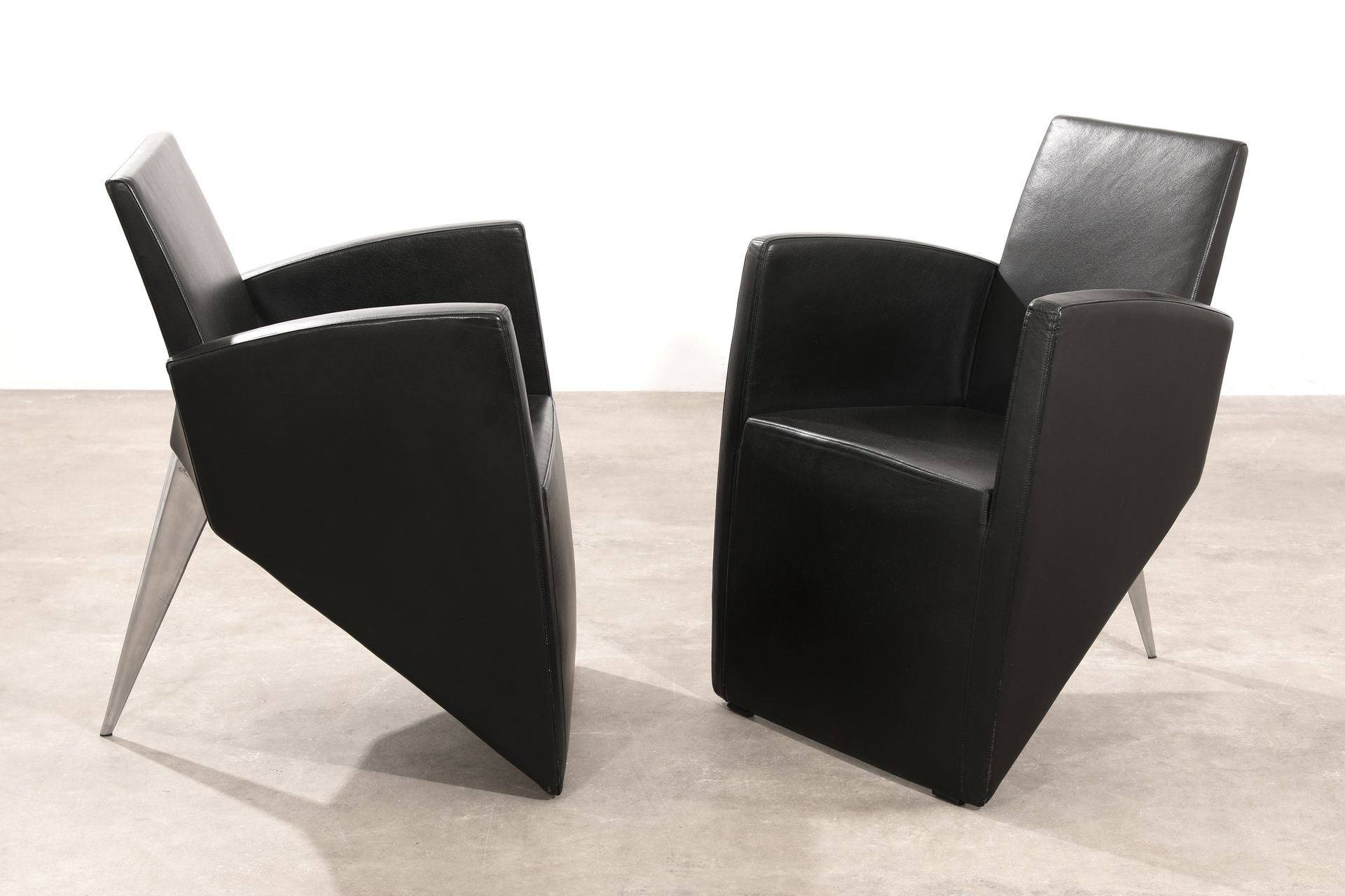Philippe Starck, Aleph, 2 Chairs, model J. Lang Philippe Starck, Aleph, 2 sillas&hellip;