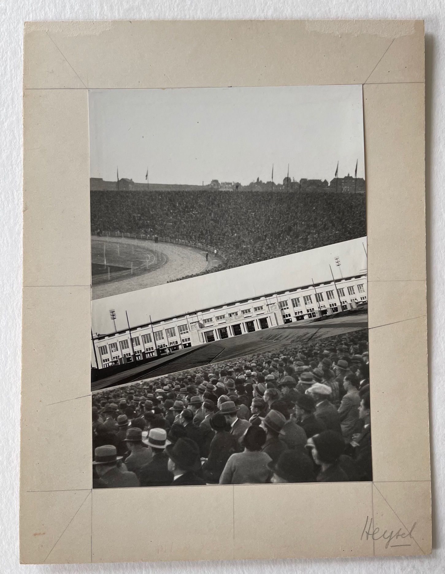 WILLY KESSELS (1898 - 1974) 
布鲁塞尔Heysel体育场的人群 1930年，原始摄影拼贴画，共3张，尺寸为201x140毫米，有摄影&hellip;