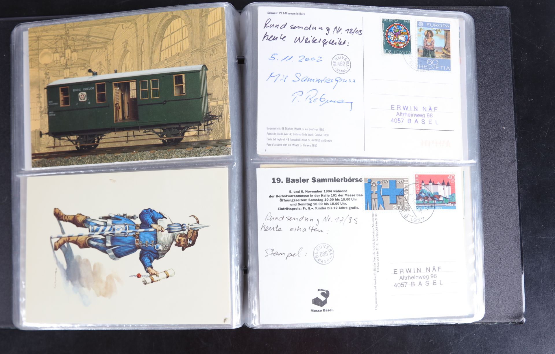 Null Booklet of 24 old postcards and 119 envelopes of the first days.