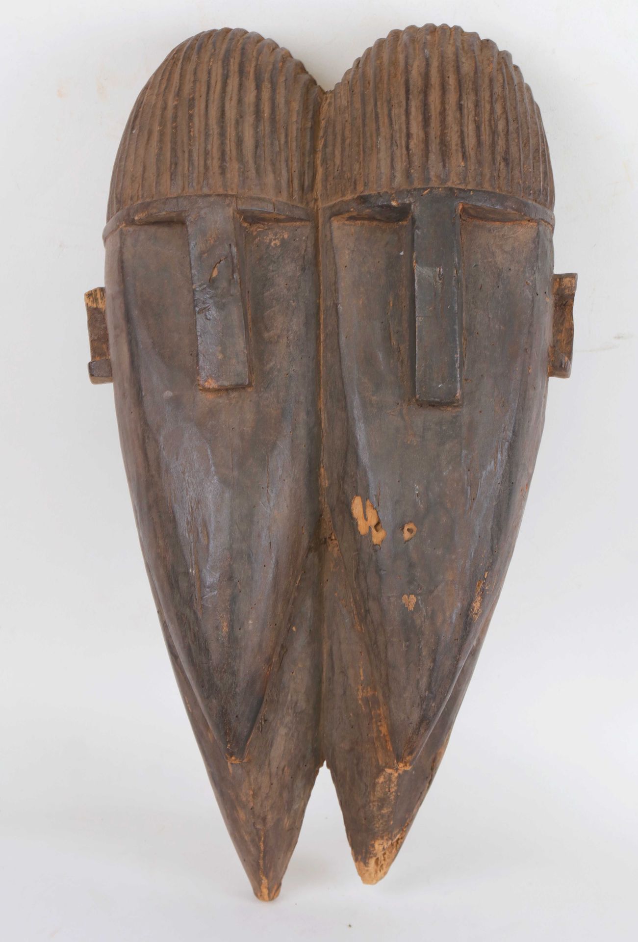 Null 马里，BAMBARA。来自 "Korê "社会的双重面具。深色硬木。侵蚀和一些痕迹。(参考 8) 高度 : 62 cm。