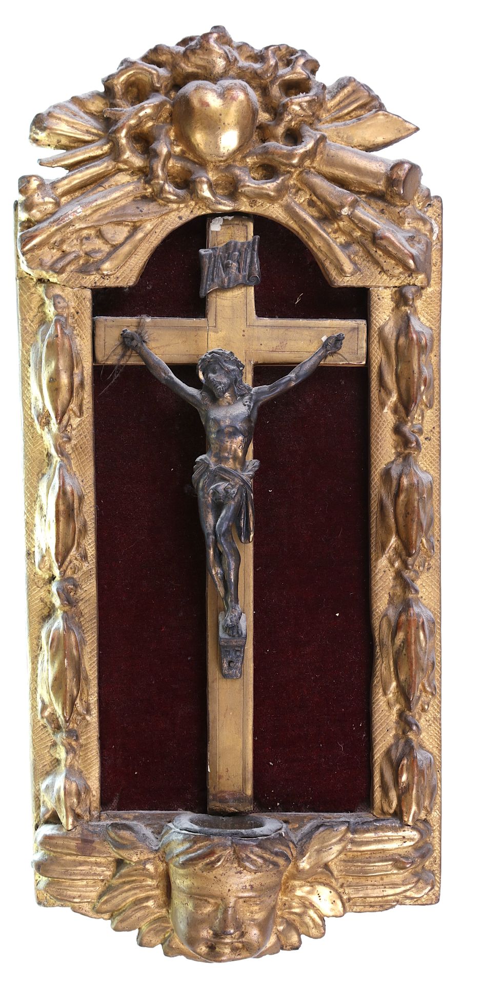 Null Cristo con pátina de bronce, en un marco de madera dorada y tallada, 41X20