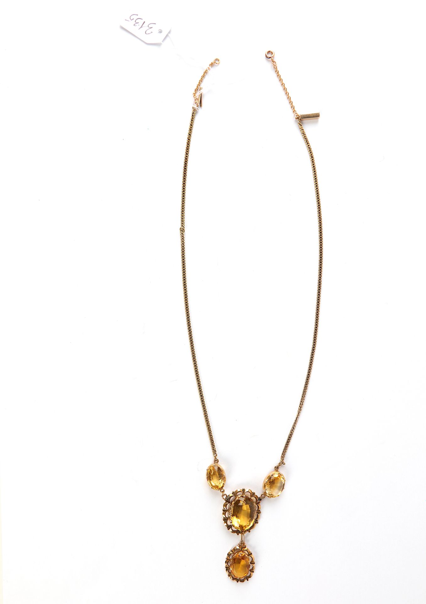 Null Halskette aus 18 Karat Gold mit 4 Zitrinen. Bruttogewicht: 14 g.