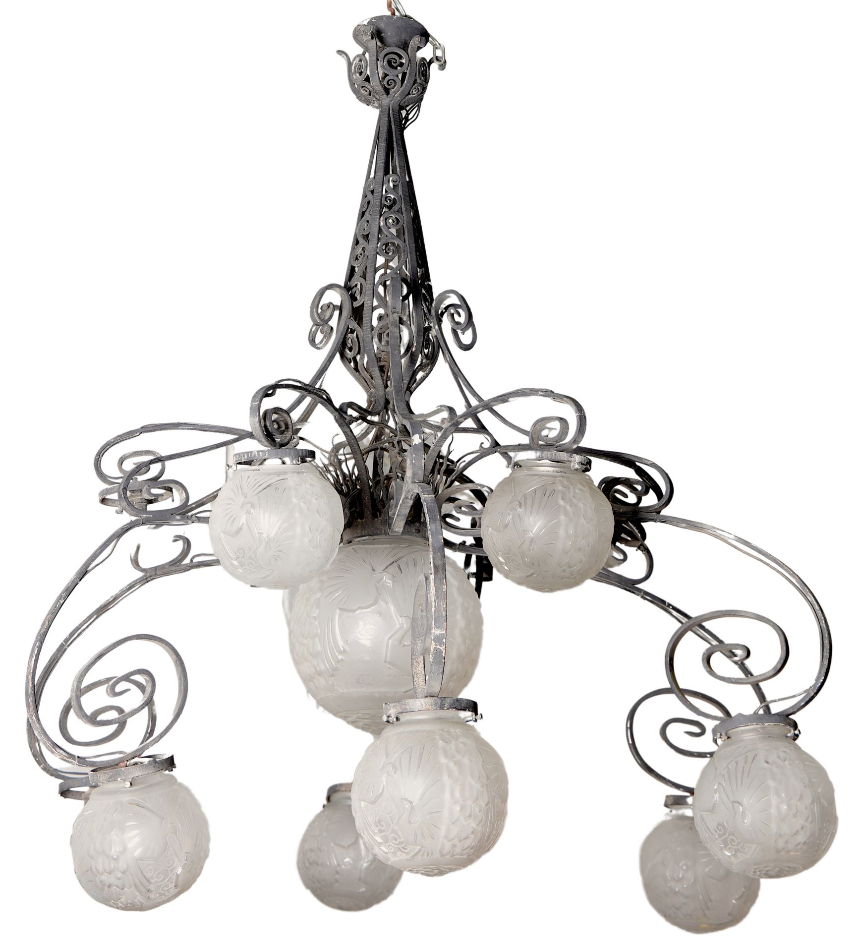 Null 
Important and spectacular wrought iron chandelier, with 12 arms of light, &hellip;