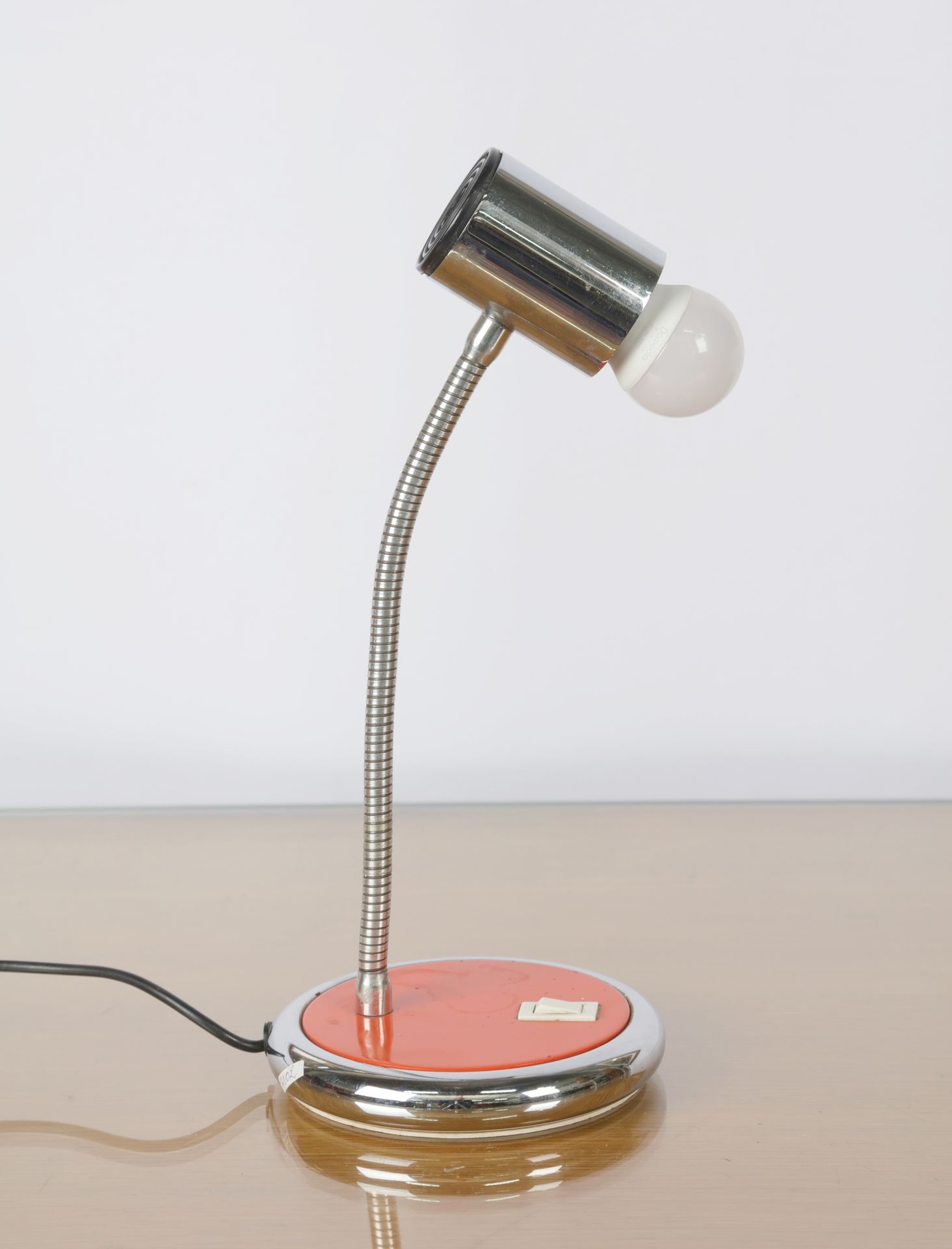 Null 
Targetti, lámpara de escritorio, soporte flexible