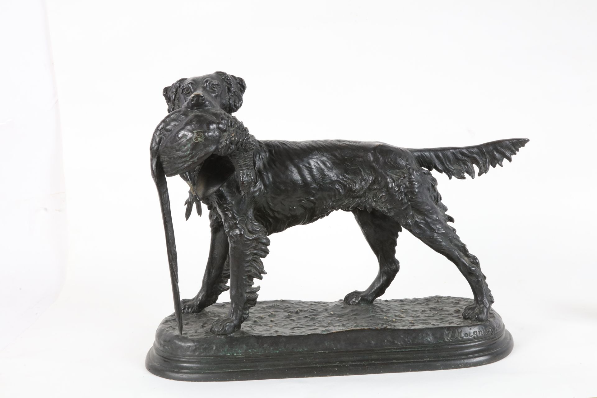 Null MOIGNEZ Jules (1835-1914) 猎狗与猎物，青铜，有棕色铜锈，平台上有签名，41X30X10