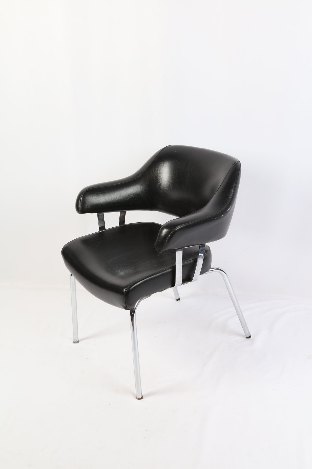 Null Office chair in black moleskin, resting on 4 legs, 78X72X49