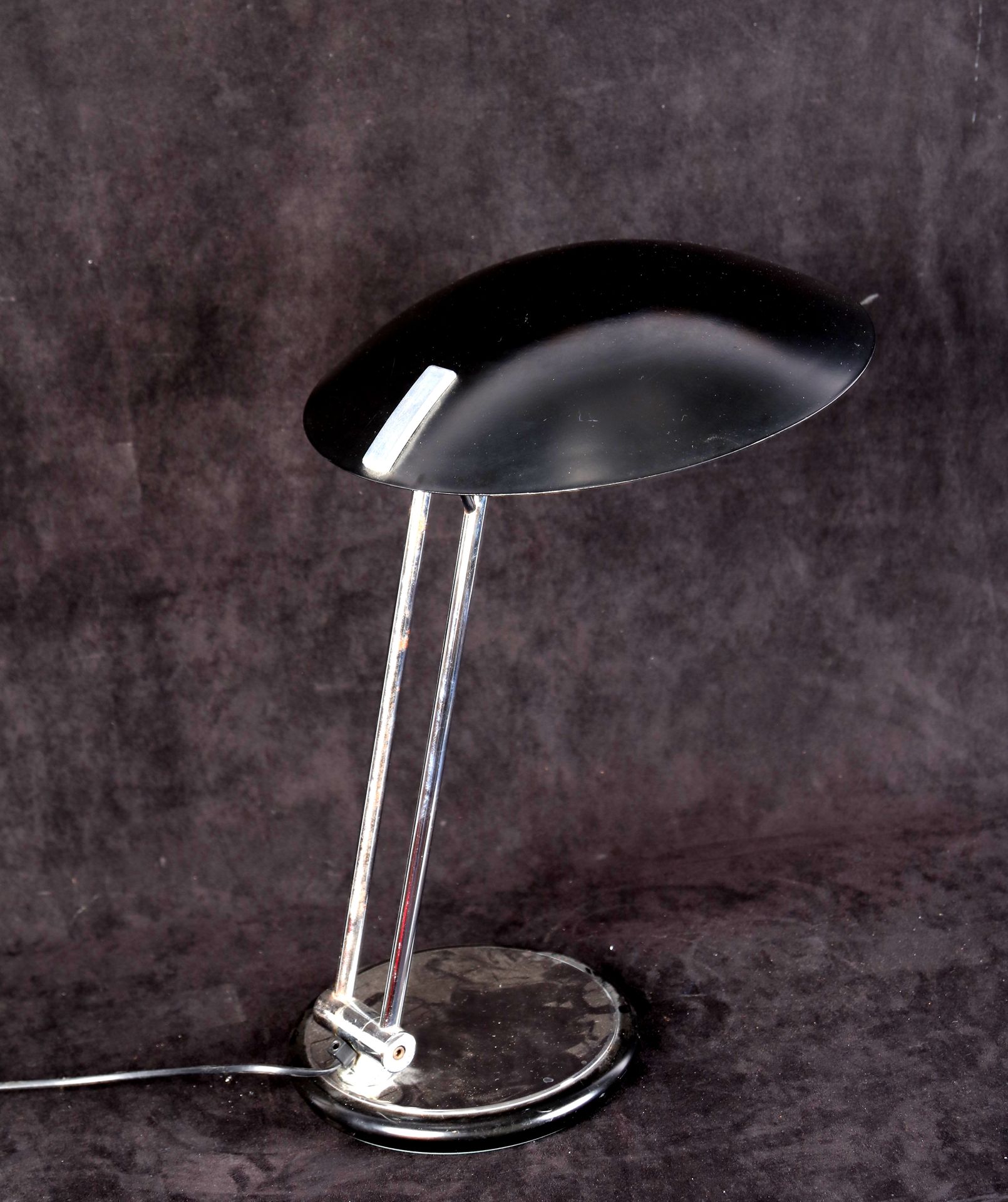 Null ALUMINOR, lampada da tavolo, riflettore nero, doppio braccio, 55X35