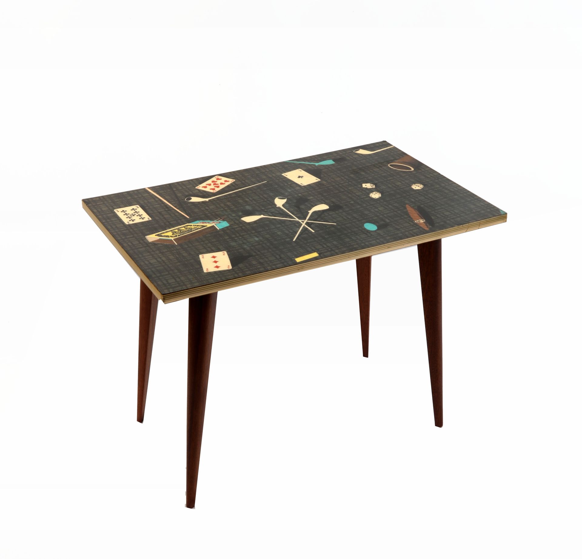 TABLE basse,décor de cartes à jouer, lithographié, vers 1950, 78X50X51